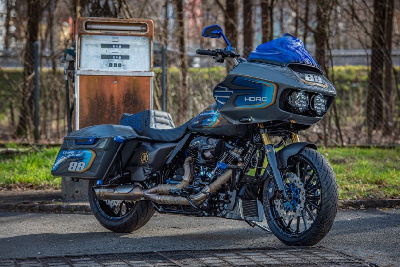 FLTRXS - Road Glide Special