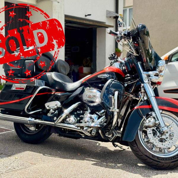 SOLD HARLEY-DAVIDSON 2007 CVO ULTRA CLASSIC (FLHTCUSE 2)